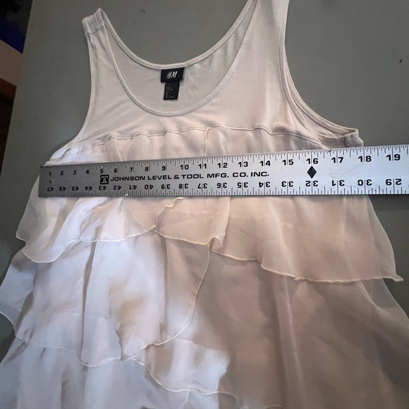 H & M chiffon layered pale pink sleeveless top - Size Large - Picture 7 of 7